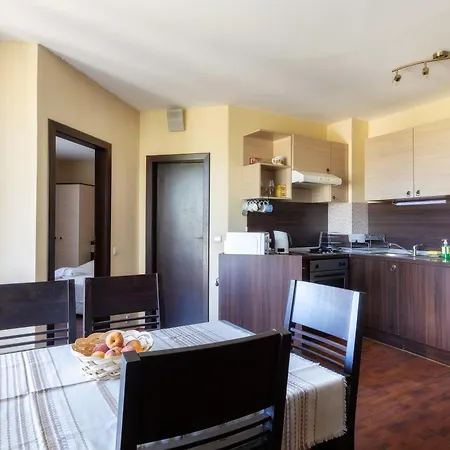 Apartmán Exclusive Two-floor 3-bedrooms On The Floor *